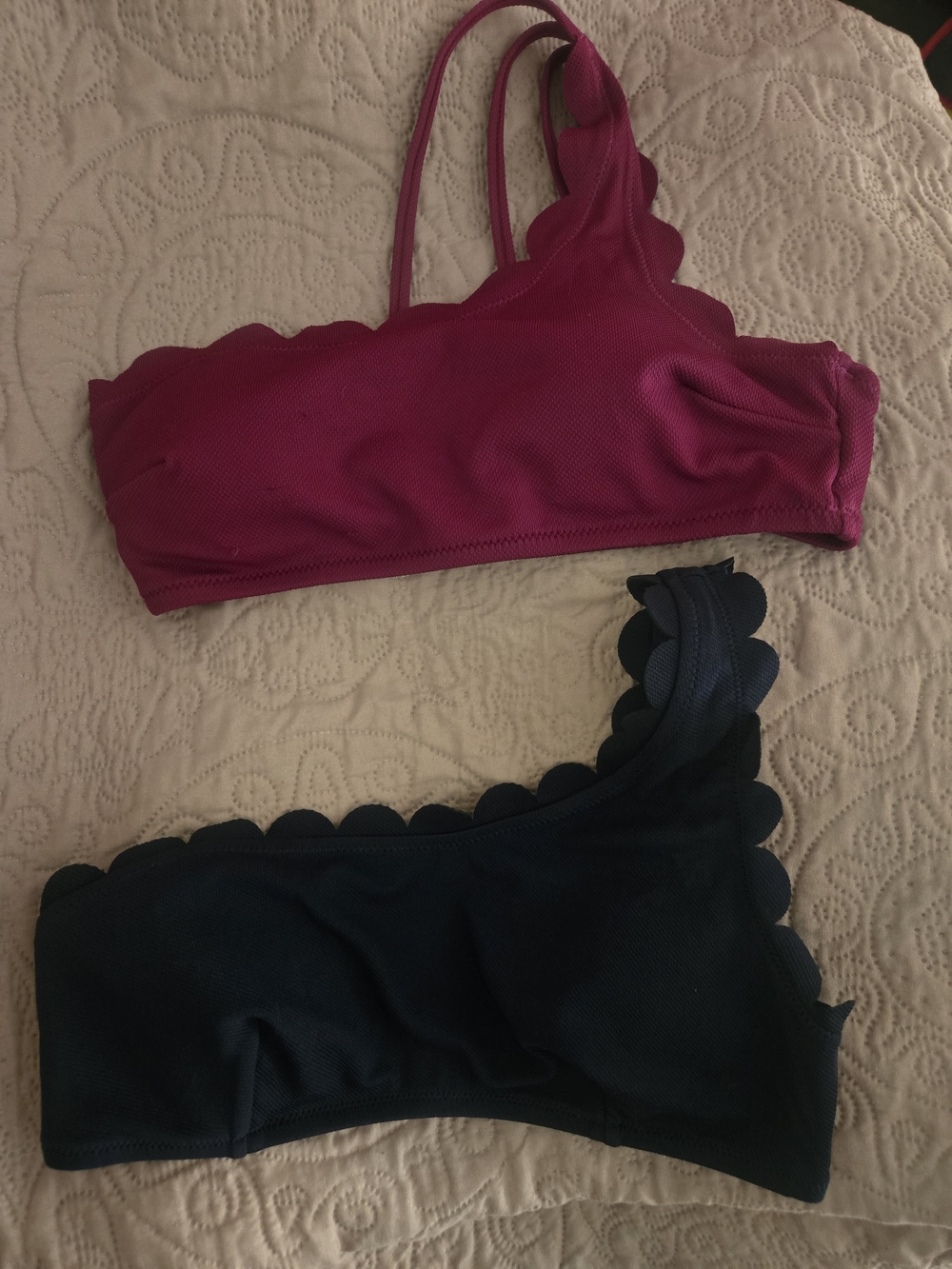 Women’s Scallop One-Shoulder Swim Top - Purple and Navy Size Small